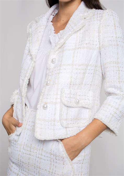 chaqueta corte chanel